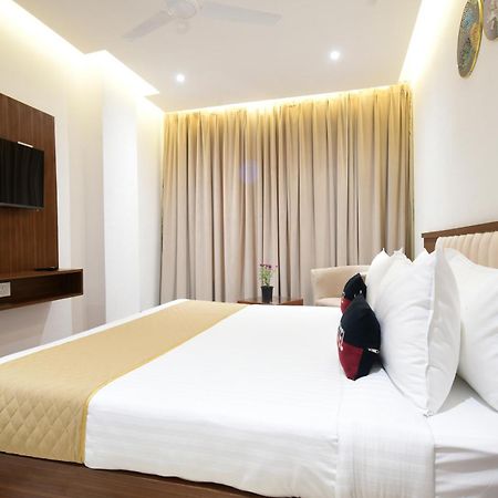 Aceotel Premier, Vijay Nagar Indore Exterior foto