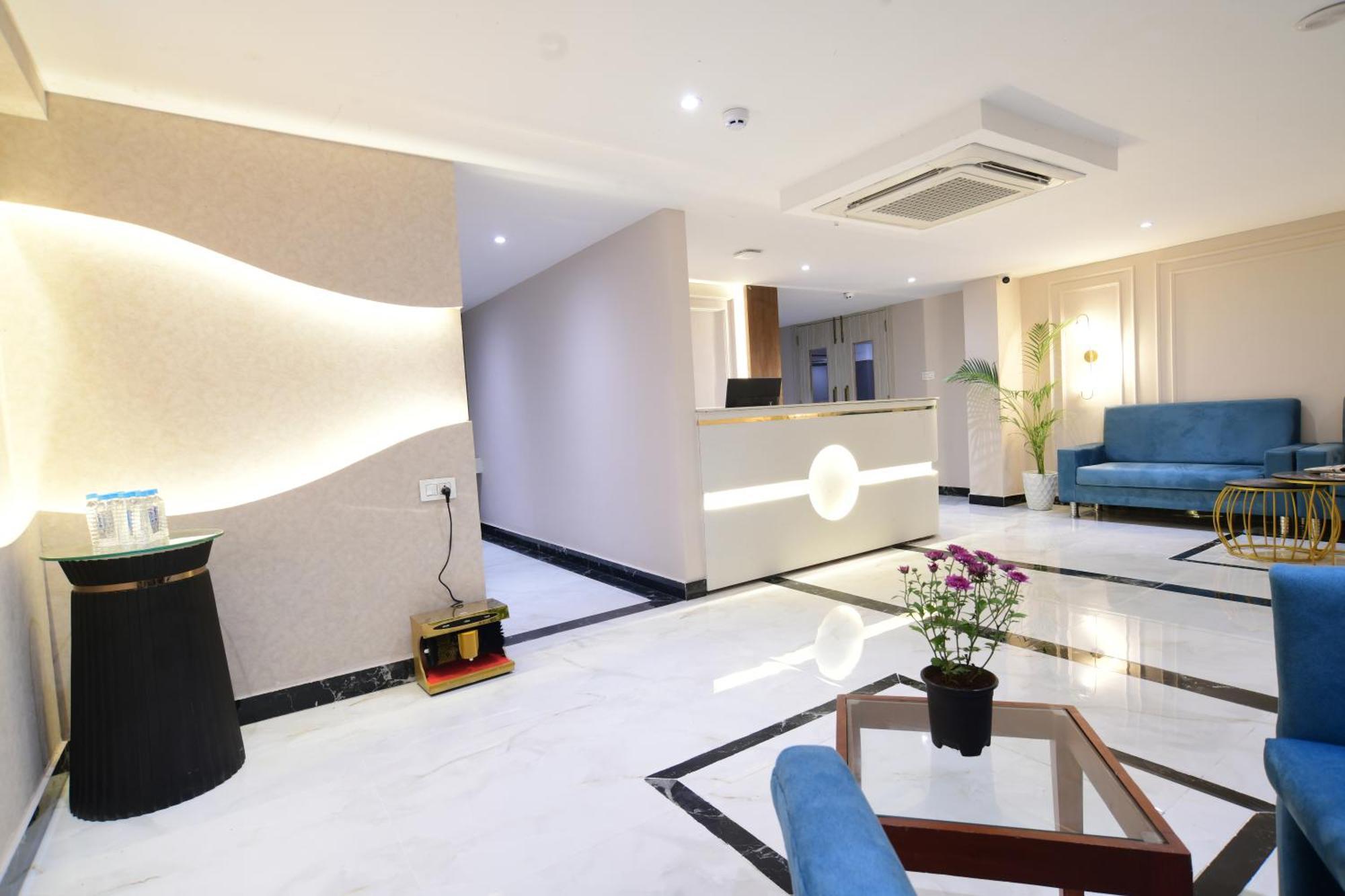 Aceotel Premier, Vijay Nagar Indore Exterior foto
